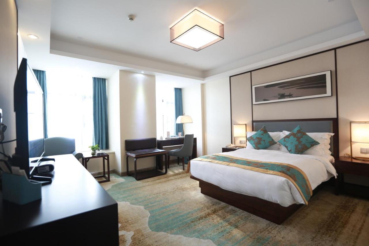 Guangzhou Seaman Club Hotel Exterior photo